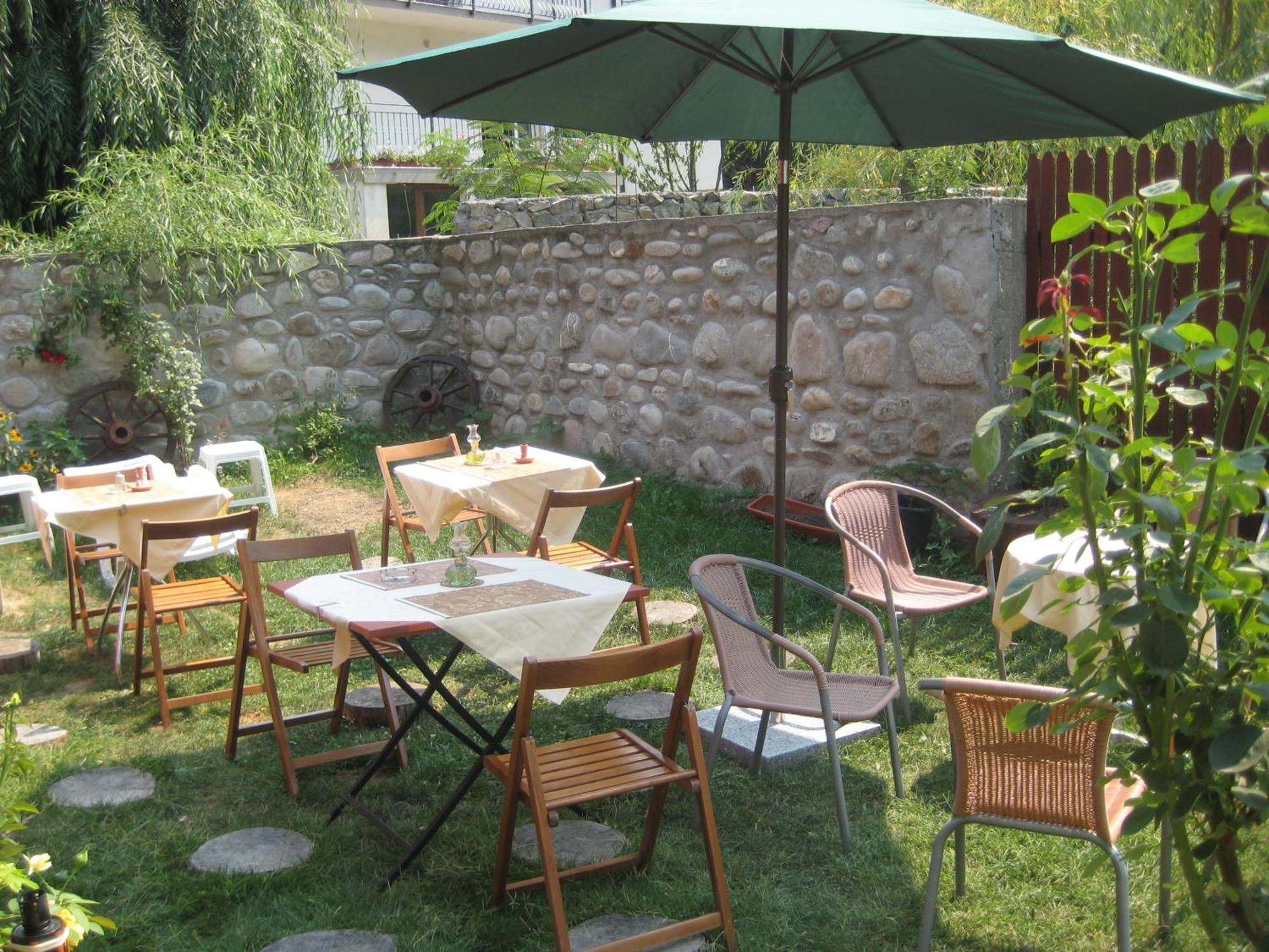 Pension Eden Băile Herculane Exteriér fotografie