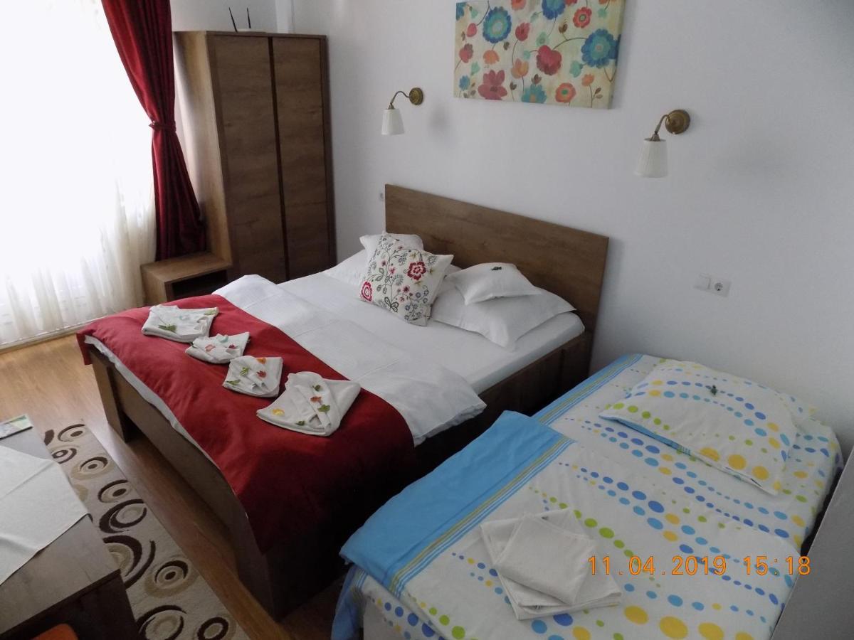 Pension Eden Băile Herculane Exteriér fotografie