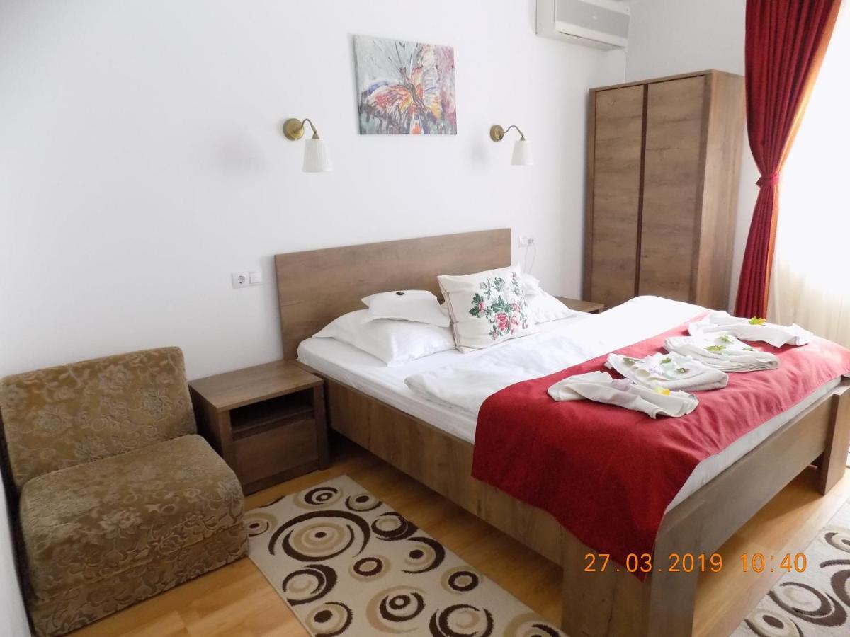 Pension Eden Băile Herculane Exteriér fotografie